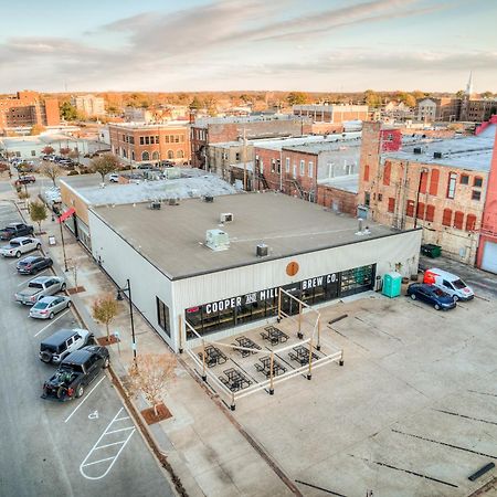 Deluxe Studio In Historic Downtown Building! Bartlesville Esterno foto