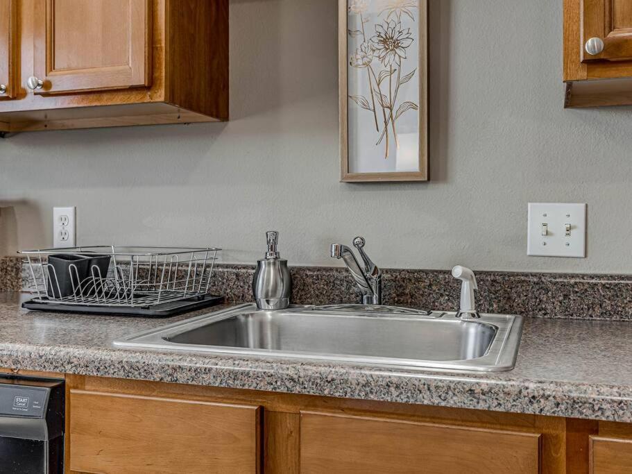 Deluxe Studio In Historic Downtown Building! Bartlesville Esterno foto