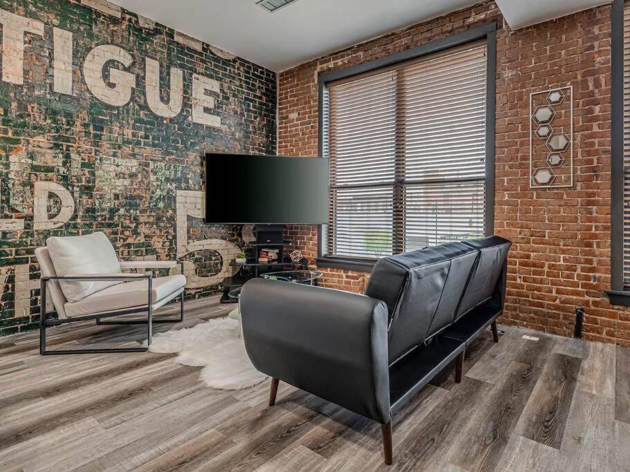 Deluxe Studio In Historic Downtown Building! Bartlesville Esterno foto