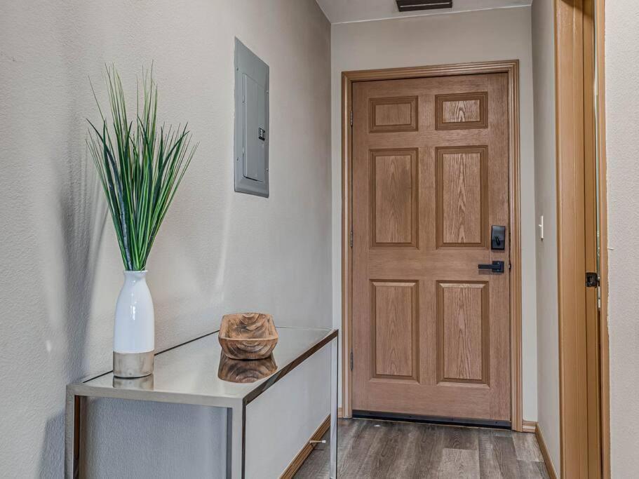 Deluxe Studio In Historic Downtown Building! Bartlesville Esterno foto