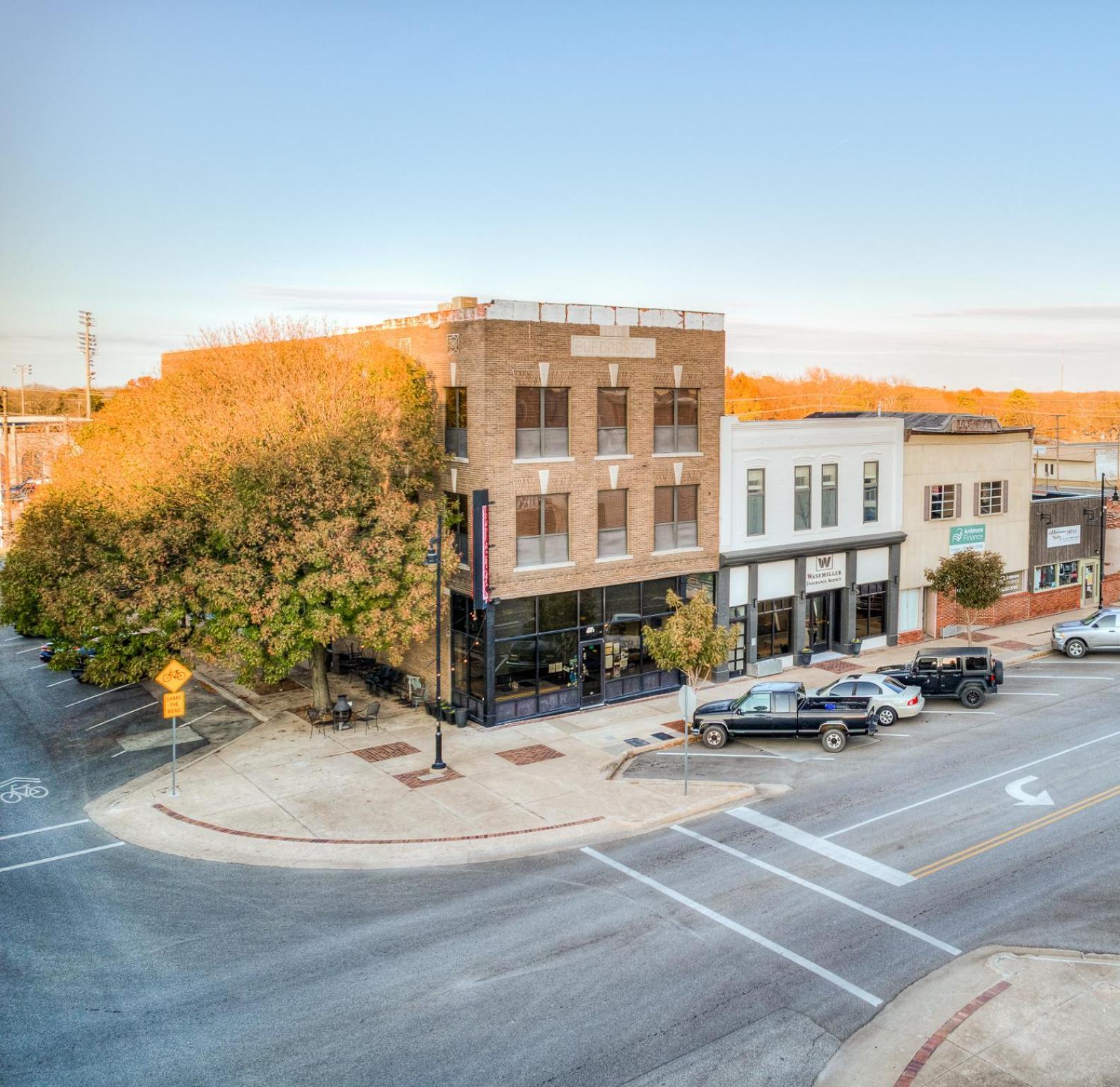 Deluxe Studio In Historic Downtown Building! Bartlesville Esterno foto